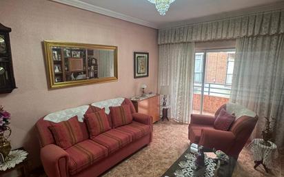 Living room of Flat for sale in  Madrid Capital  with Balcony