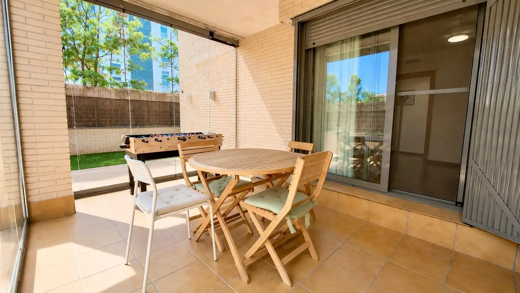 Terraza de Planta baja en venta en Paterna con Aire acondicionado, Calefacción y Jardín privado