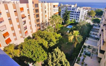 Exterior view of Flat for sale in Marbella  with Terrace, Swimming Pool and Community pool