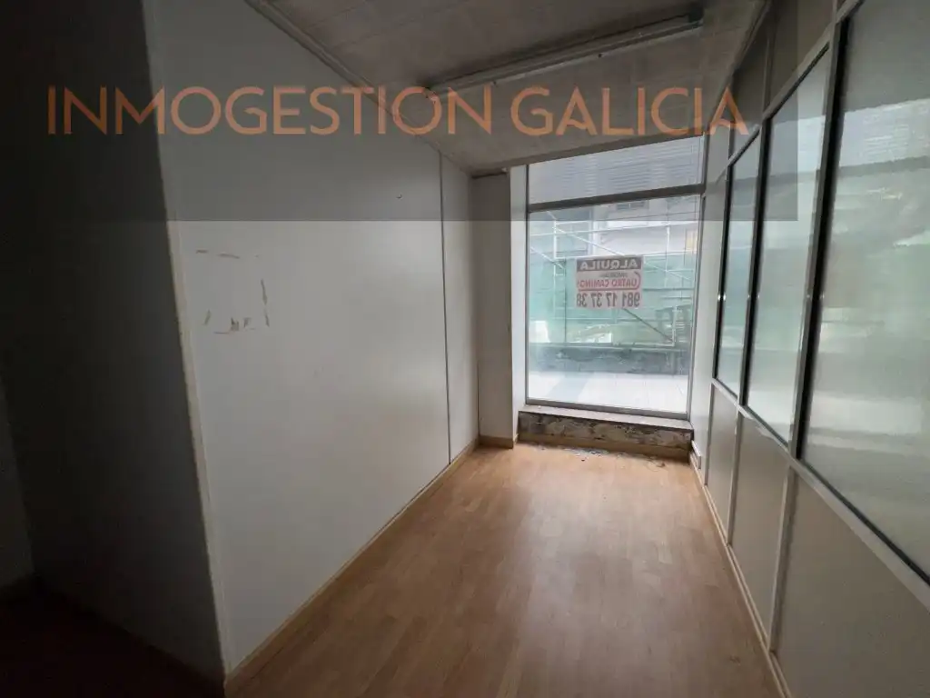 Local comercial en alquiler en Calle Concepcion Arenal, imagen 2