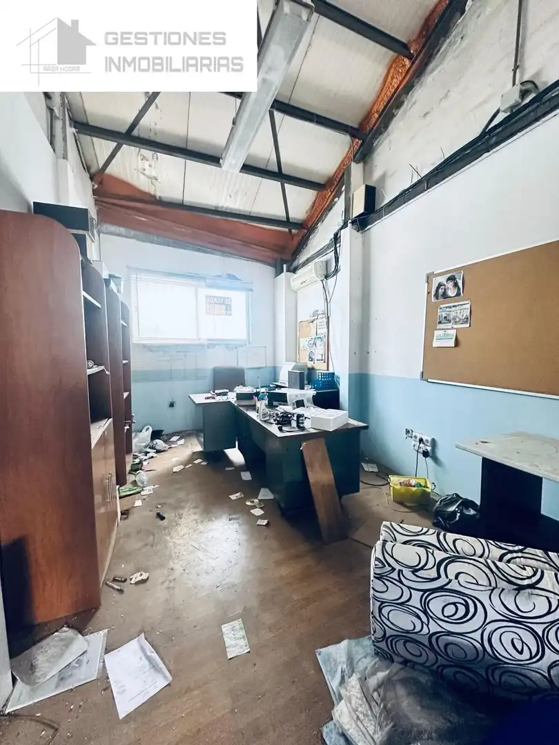 Nave industrial en venta en Leganés