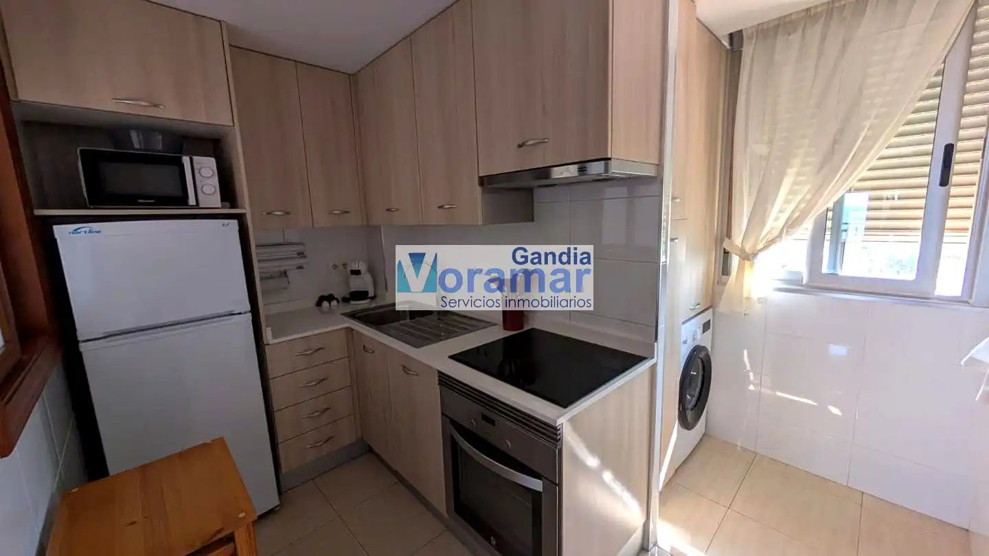 Cocina de Apartamento de alquiler en Gandia con Aire acondicionado y Amueblado