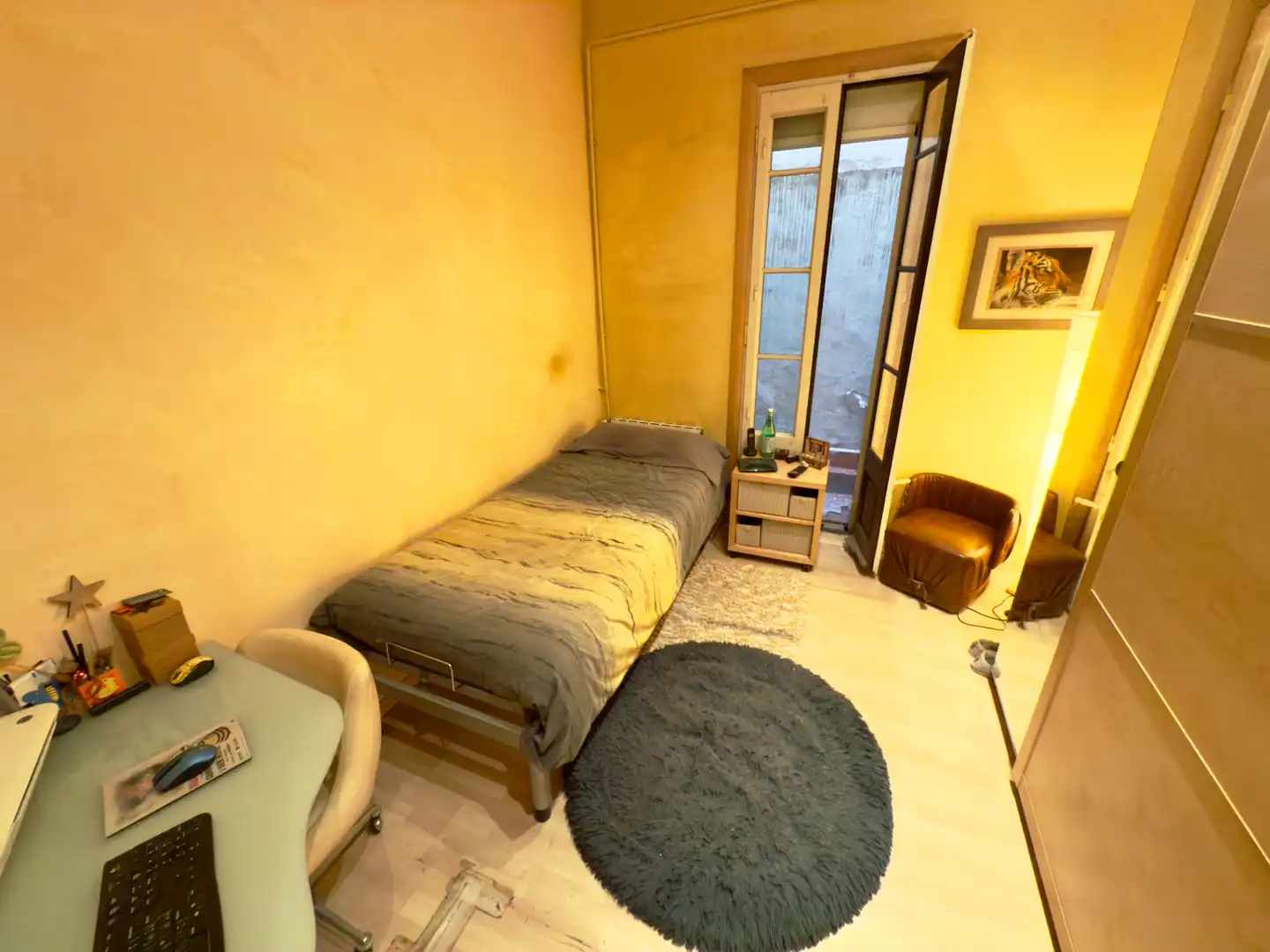 Schlafzimmer von Erdgeschoss zum Verkauf in Sant Boi de Llobregat mit Klimaanlage, Parkett und Terrasse