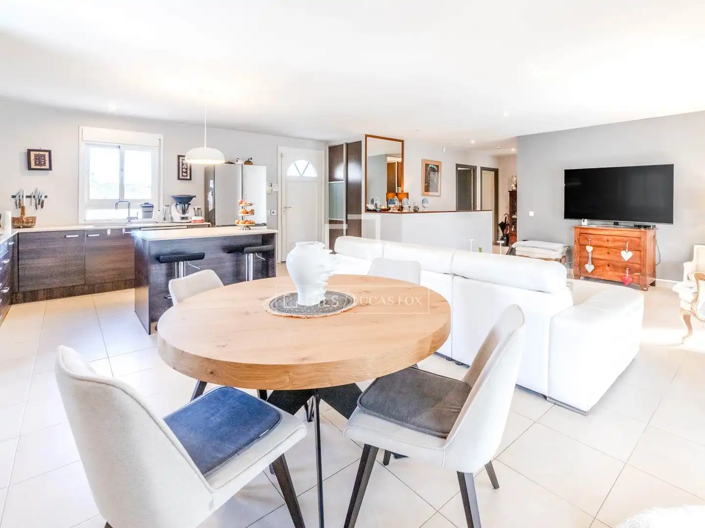 Chalet con piscina en venta en Olivella, imagen 2