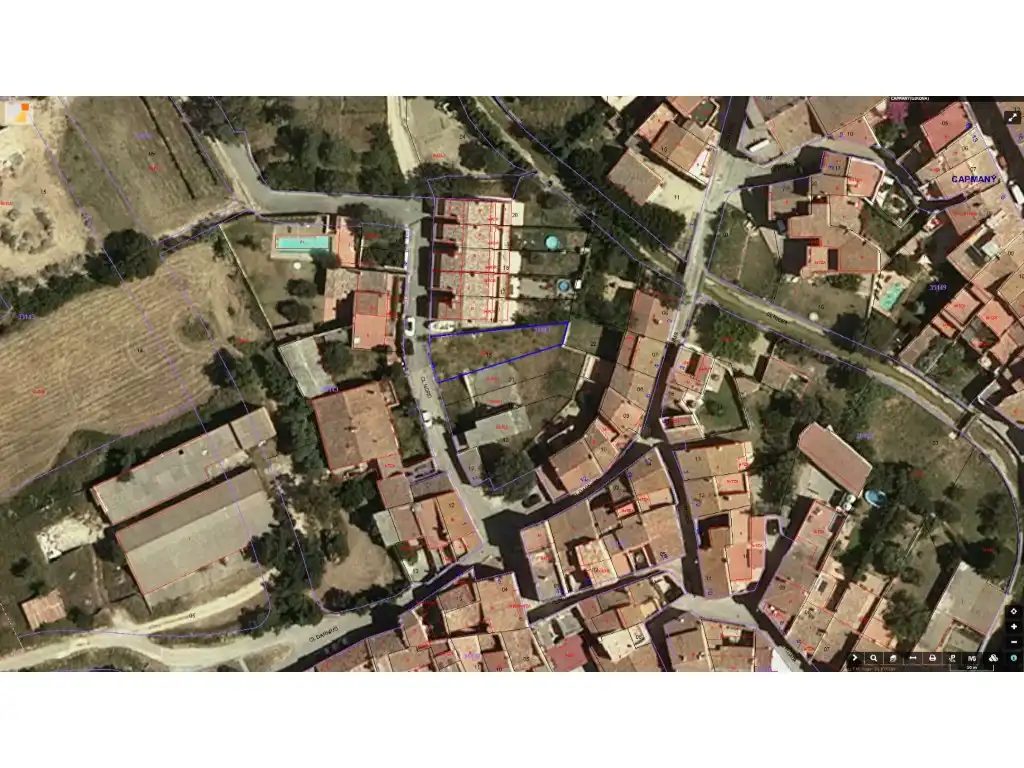 Residential zum Verkauf in Capmany