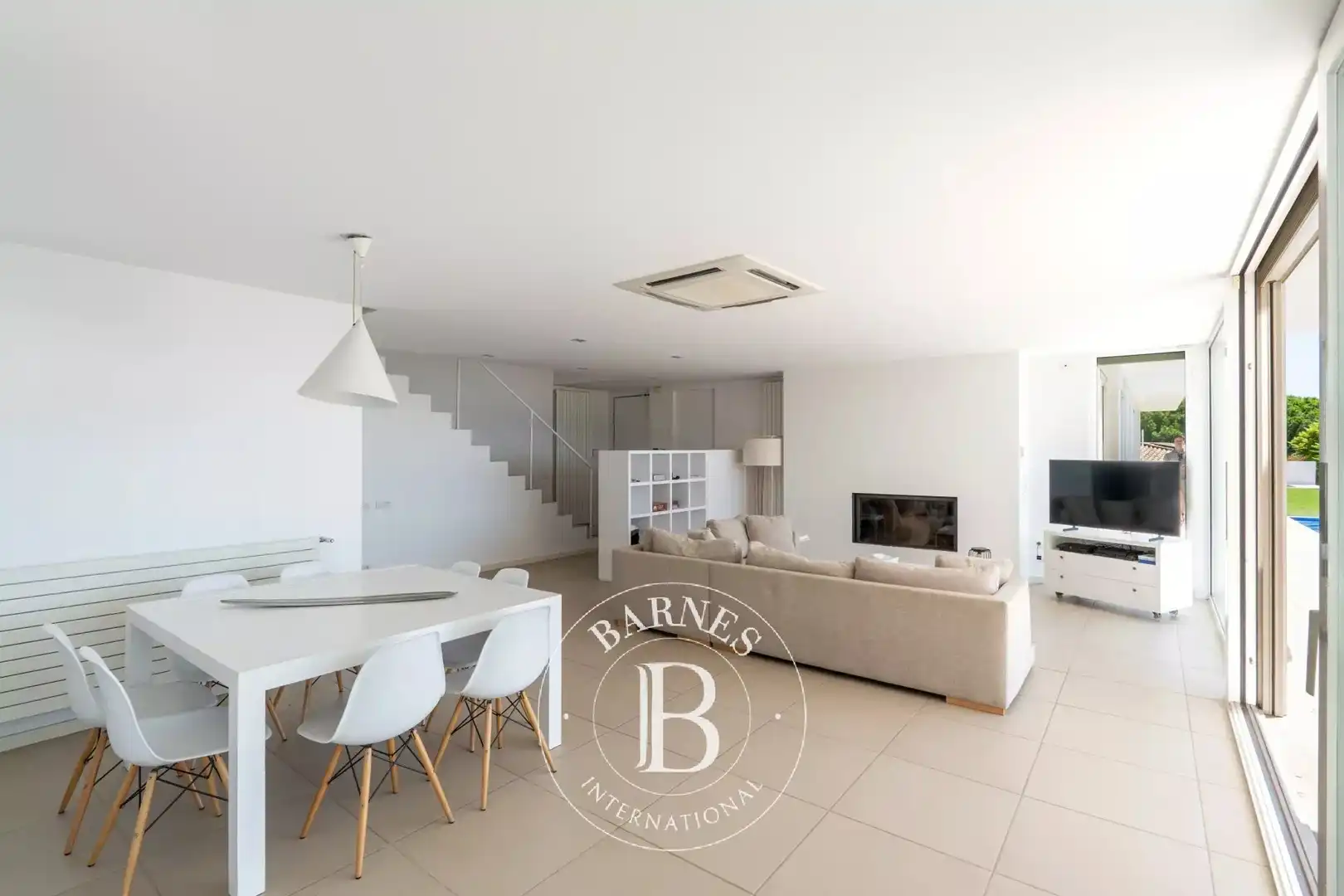 Wohnzimmer von Haus oder Chalet zum Verkauf in Sant Andreu de Llavaneres mit Klimaanlage, Heizung und Privatgarten
