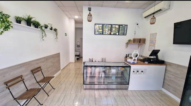 Local comercial en Alquiler en Calle BENIGNO GRANIZO en Estación