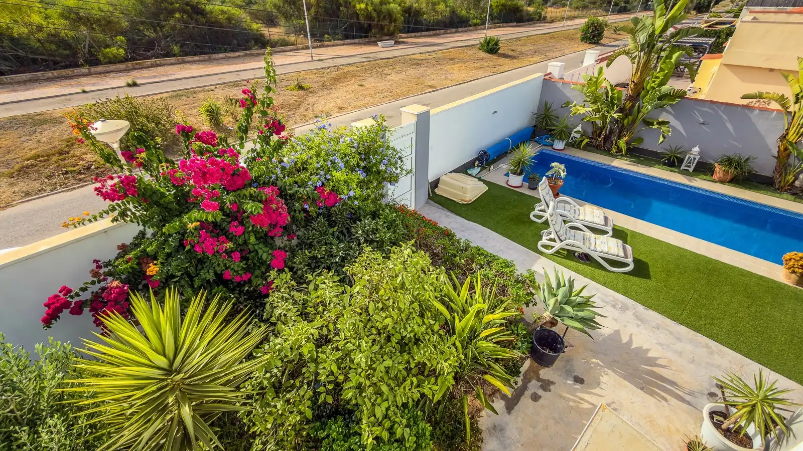 Piscina de Casa o xalet en venda en Torrevieja amb Jardí privat, Terrassa i Traster