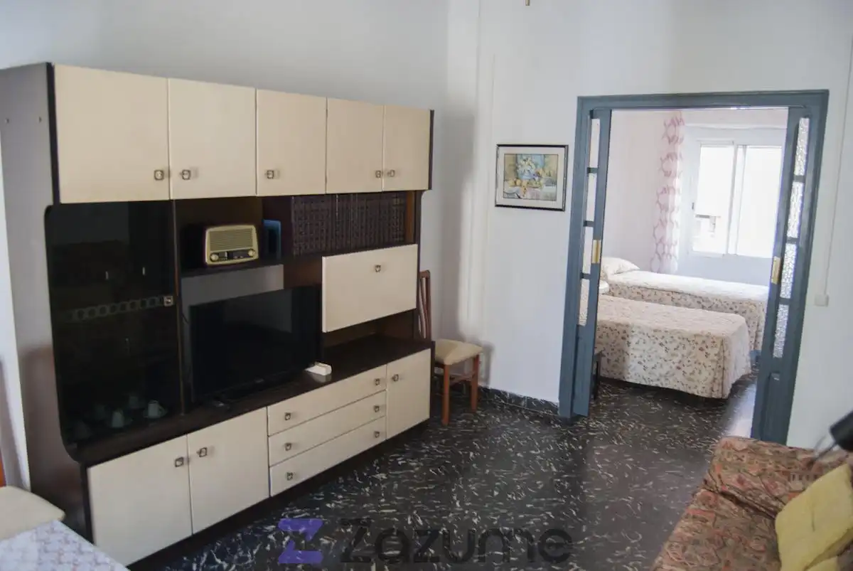 Sala d'estar de Pis de lloguer en Valencia amb Calefacció, Moblat i Forn