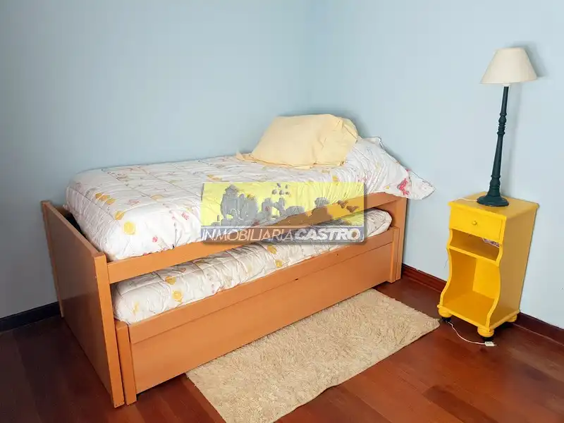 Bedroom of Flat for rent in Castro-Urdiales  with Furnished