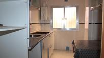 Cuina de Pis en venda en  Sevilla Capital amb Aire condicionat