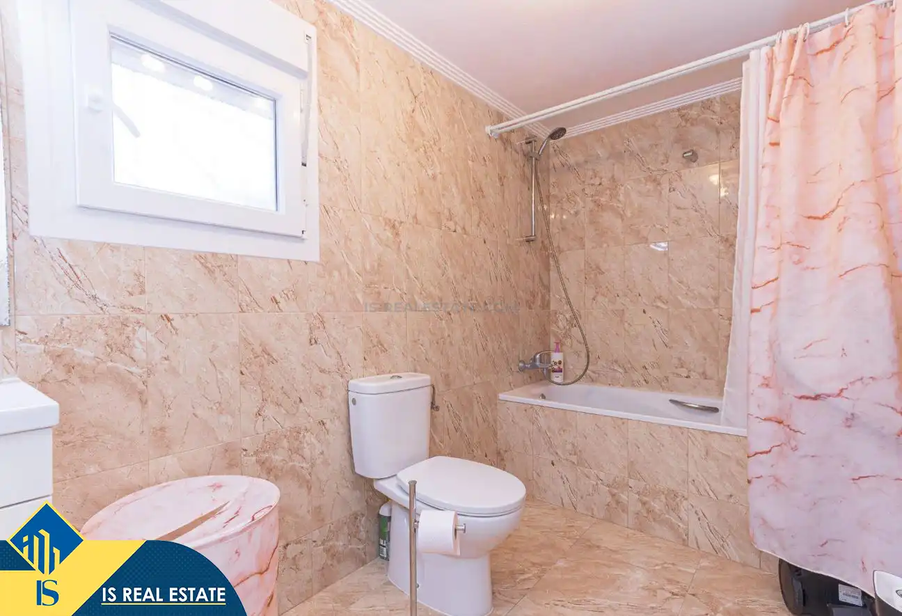 Chalet con terraza en venta en Los Balcones - Los Altos, imagen 12