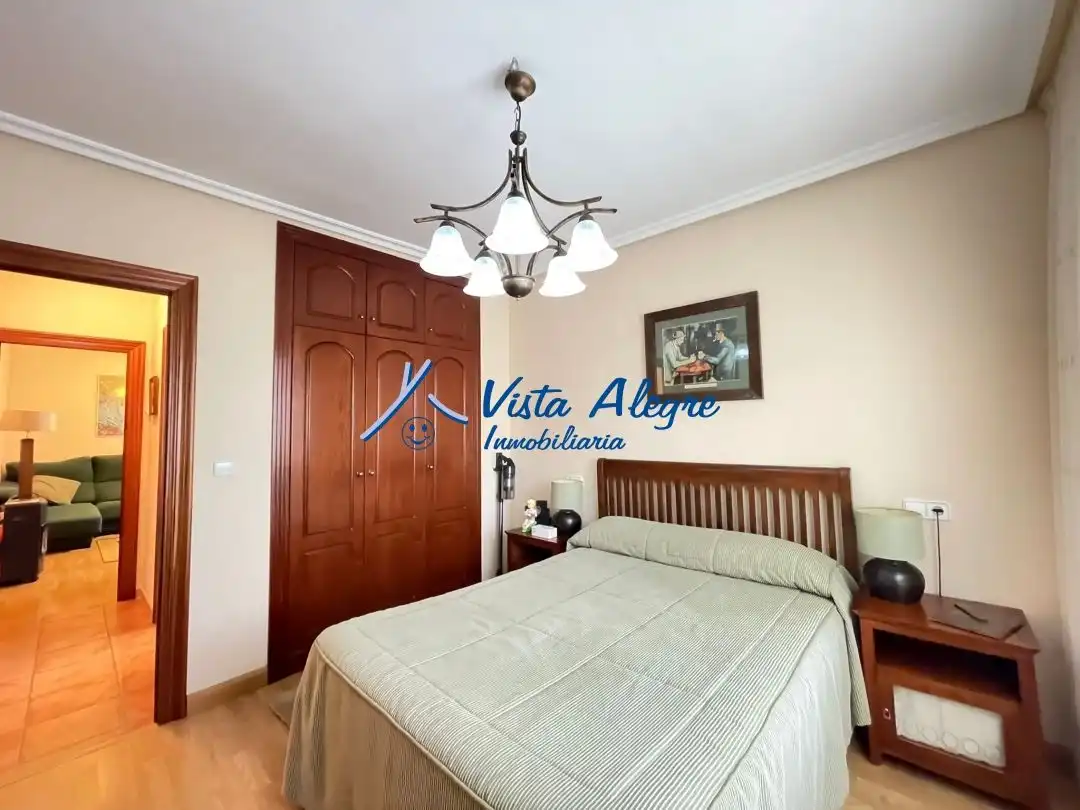 Habitación de Casa o chalet en venta en Cuzcurrita de Río Tirón con Calefacción, Jardín privado y Terraza