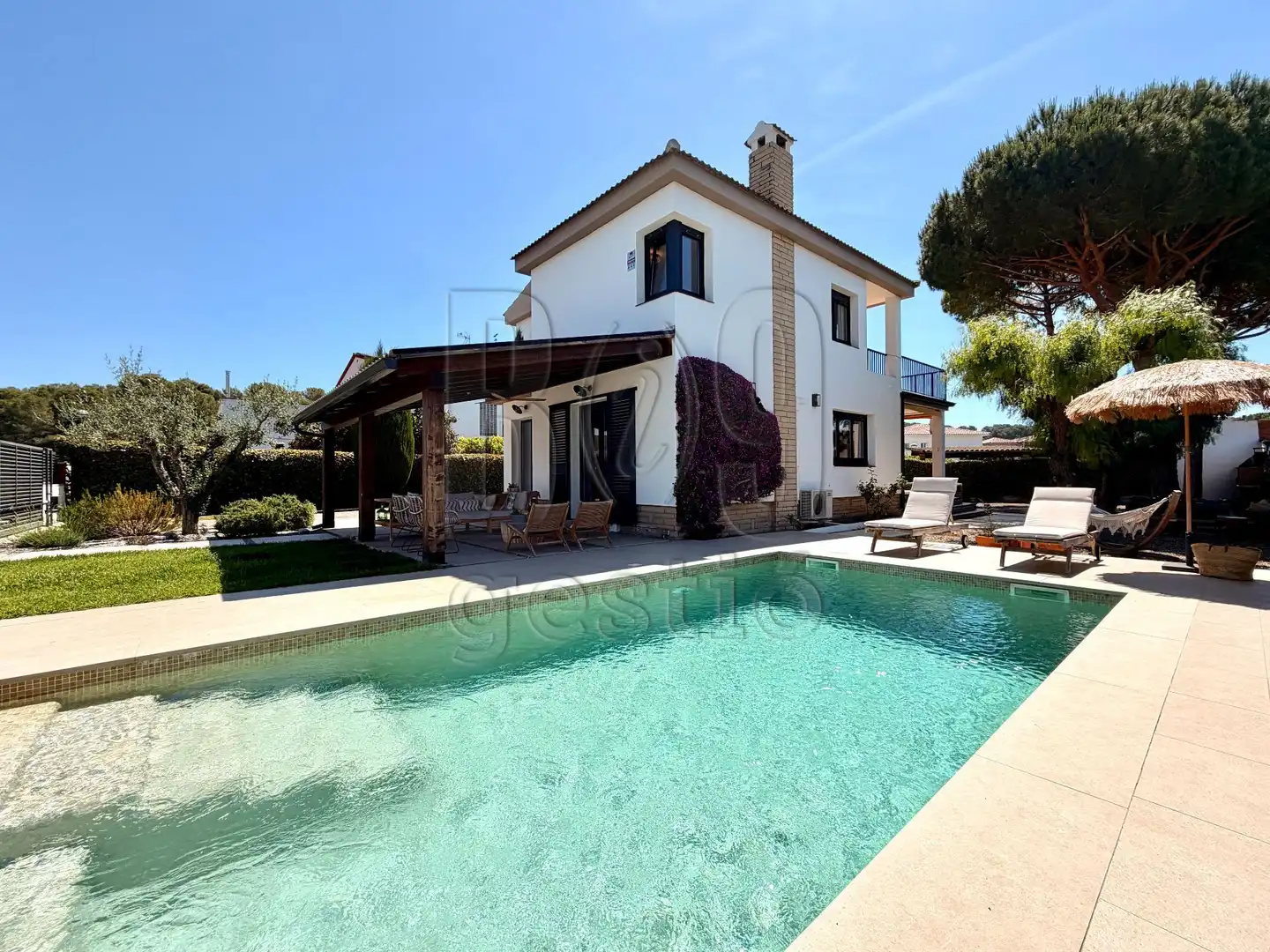 Vista exterior de Casa o chalet en venta en Tarragona con Aire acondicionado, Calefacción y Jardín privado