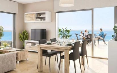Menjador de Apartament en venda en Oropesa del Mar / Orpesa amb Aire condicionat, Calefacció i Jardí privat