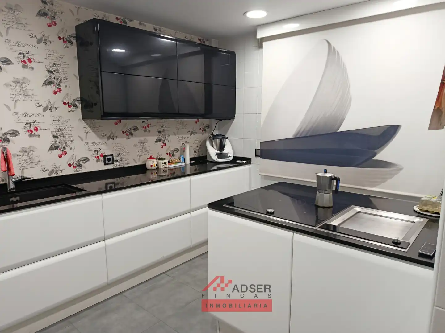 Kitchen of Detached homes for sale in Entrena  with Heating, Parquet flooring and Terrace