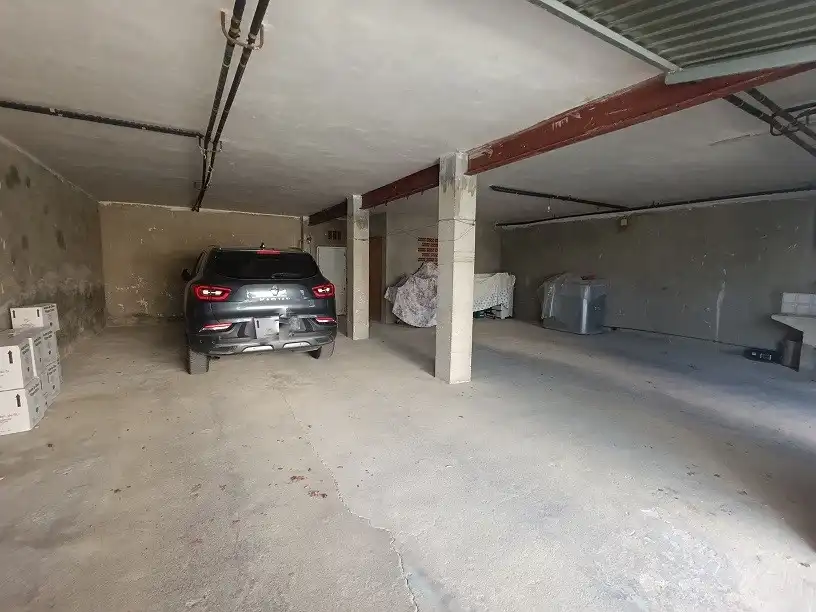Aparcament de Casa o xalet en venda en Albatana amb Aire condicionat, Calefacció i Terrassa
