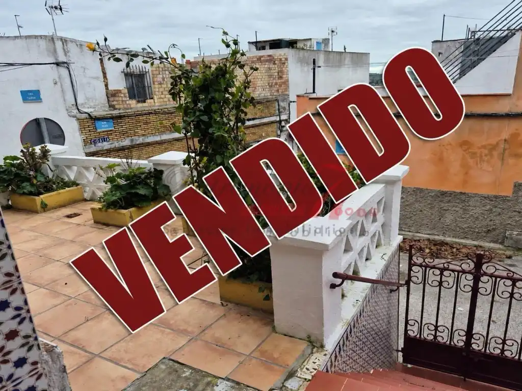 Vista exterior de Casa o chalet en venta en Jerez de la Frontera con Aire acondicionado y Terraza