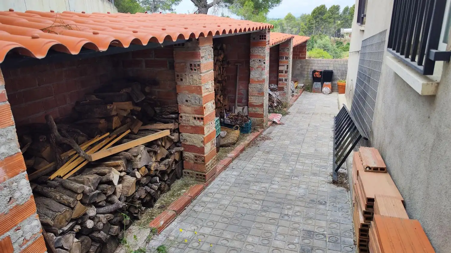 Terraza de Casa adosada en venta en Rubí con Trastero