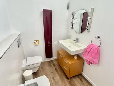 Loft with lift to rent in Carrer d'Andrés Mancebo 38