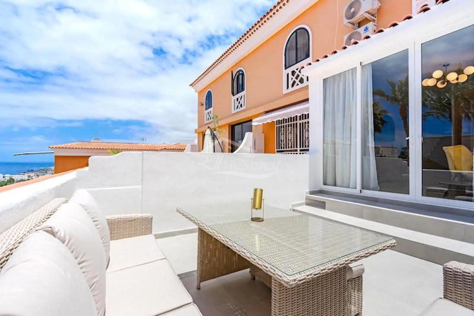 Terraza de Dúplex en venta en Adeje con Aire acondicionado, Parquet y Terraza