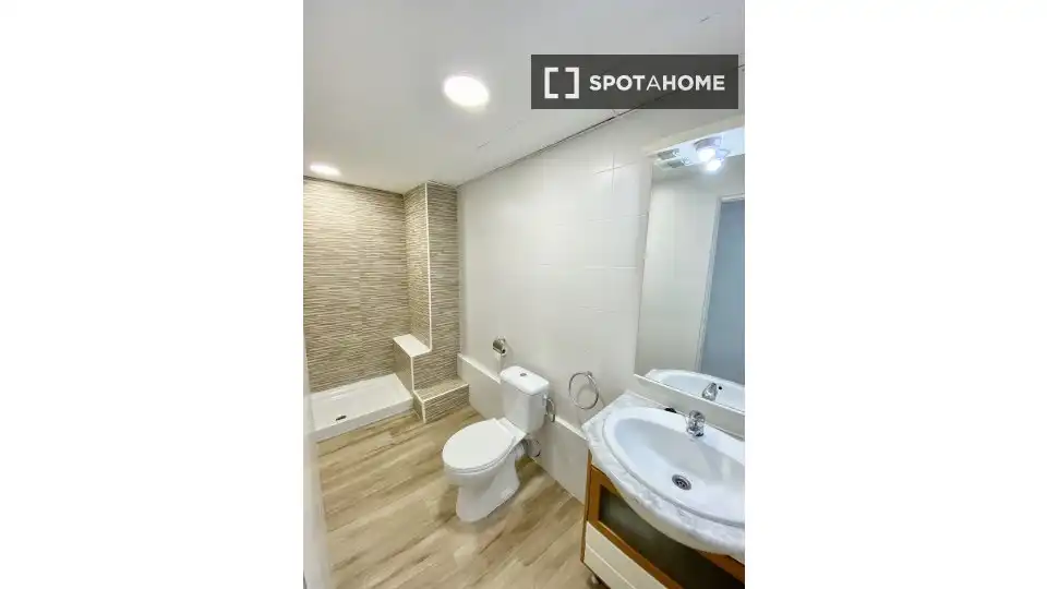Bedroom of Flat for share in Murcia  with Air Conditioner, Terrace and Furnished