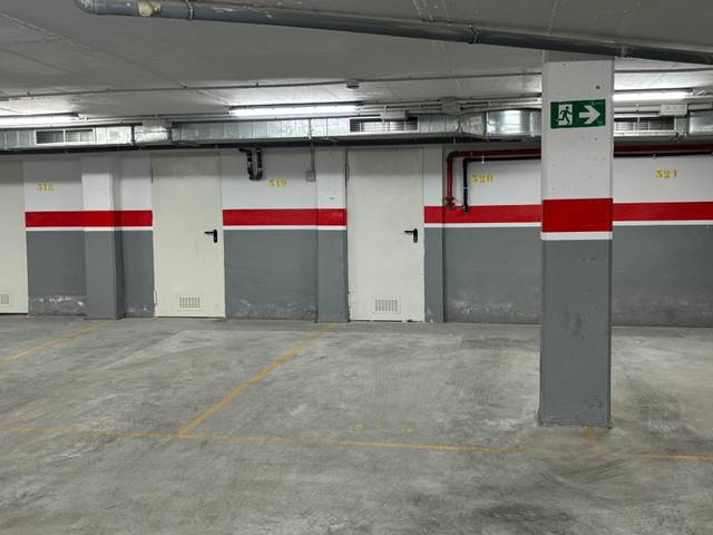 Garaje en Venta en Santa Catalina