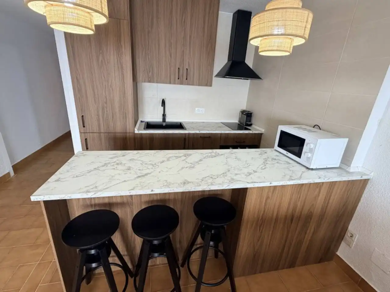 Kitchen of Apartments for rent in Almuñécar  with Terrace, Storage room and Furnished