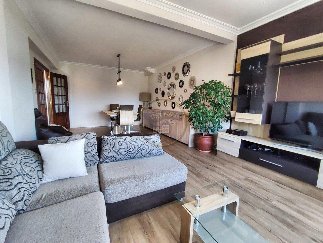 Living room of House or chalet for sale in Vigo   with Heating, Private garden and Terrace