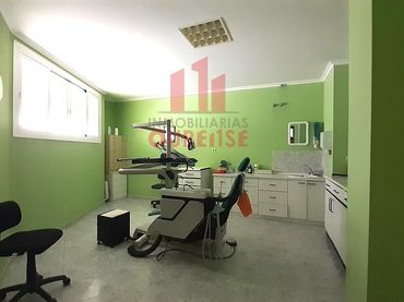 Gewerbefläche zur Übernahme in San Cibrao das Viñas