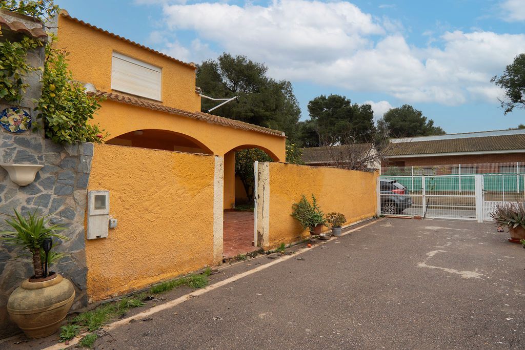 Vista exterior de Casa o chalet en venta en Cartagena
