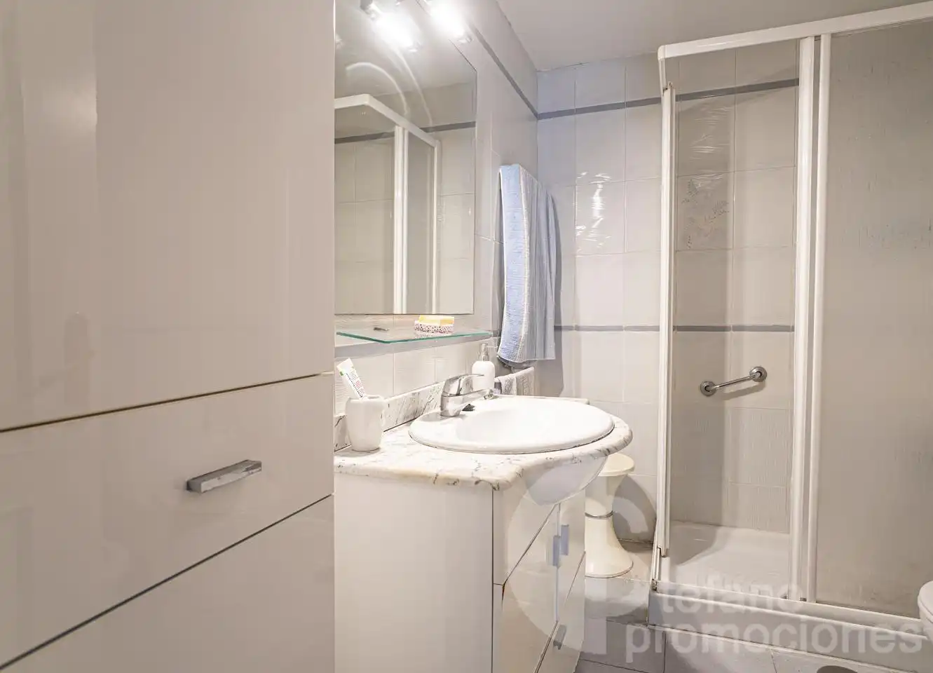 Bany de Pis en venda en Málaga amb Aire condicionat, Terrassa i Balcó