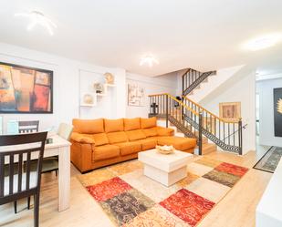 Living room of Single-family semi-detached for sale in Brunete  with Air Conditioner, Heating and Parquet flooring