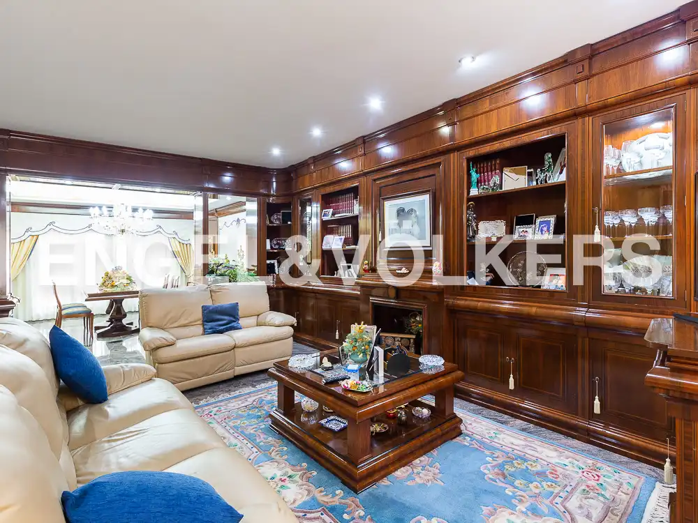 Sala d'estar de Casa o xalet en venda en Aldaia amb Aire condicionat, Calefacció i Jardí privat