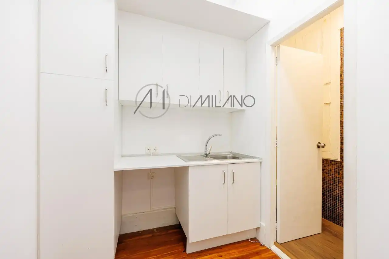 Flat with lift for sale in Montero Ríos, imagen 40