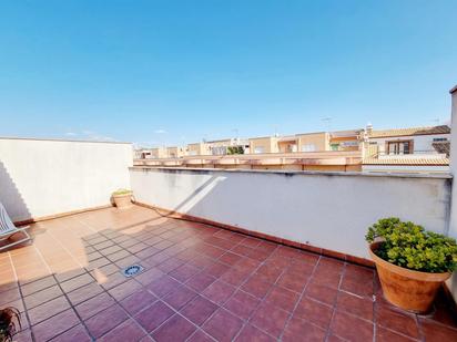 Terrassa de Casa adosada en venda en  Jaén Capital amb Aire condicionat, Calefacció i Jardí privat