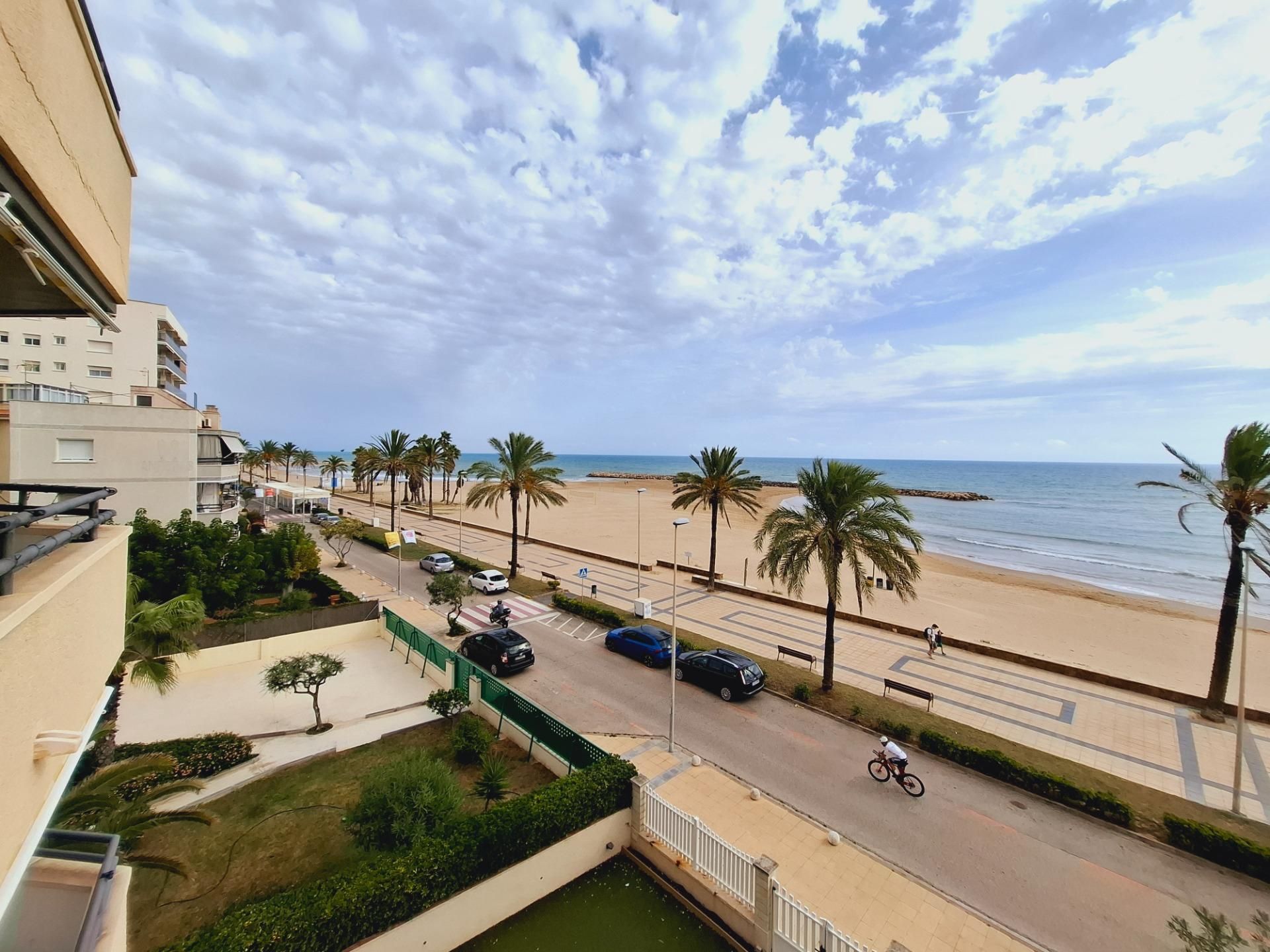 Exterior view of Attic for sale in Cunit  with Terrace and Balcony