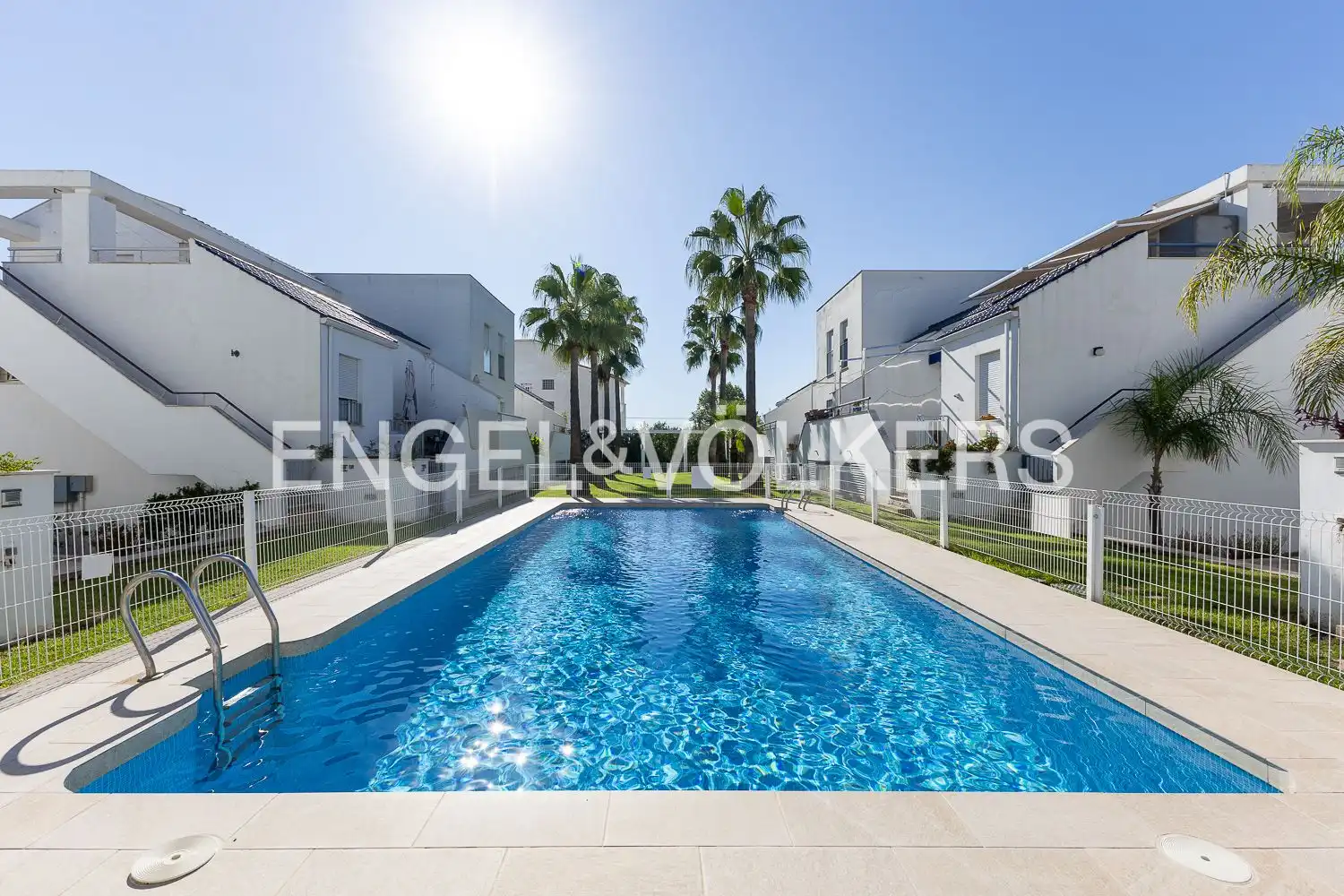 Attique avec piscine à vendre à Godelleta