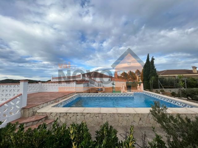 Exterior view of House or chalet for sale in Montserrat  with Swimming Pool