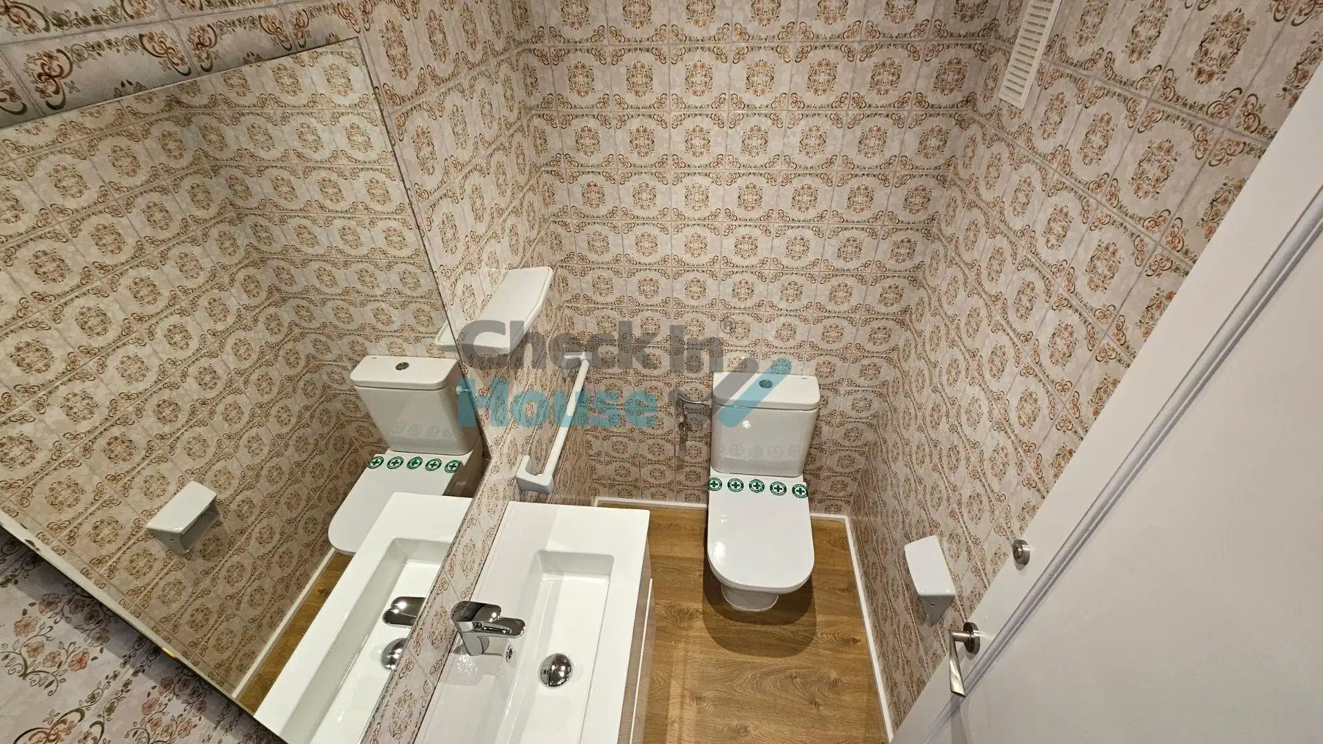 Badezimmer von Wohnungen zum Verkauf in Sant Feliu de Guíxols mit Heizung
