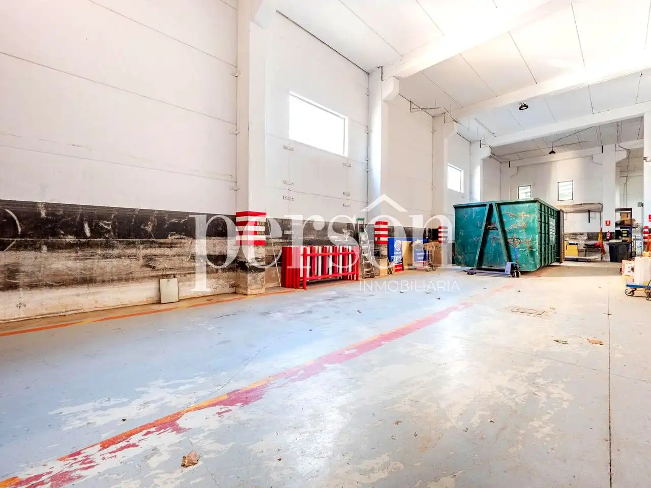 Industrial buildings for rent in Sedaví