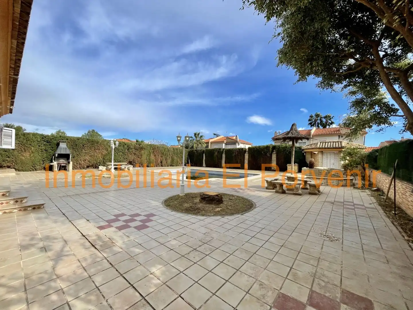 Vista exterior de Casa o chalet en venta en Torrent con Jardín privado, Terraza y Trastero