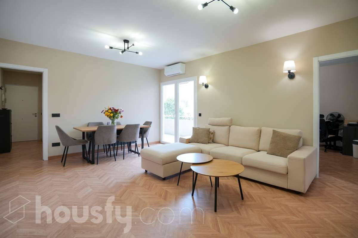Living room of Flat for sale in  Madrid Capital