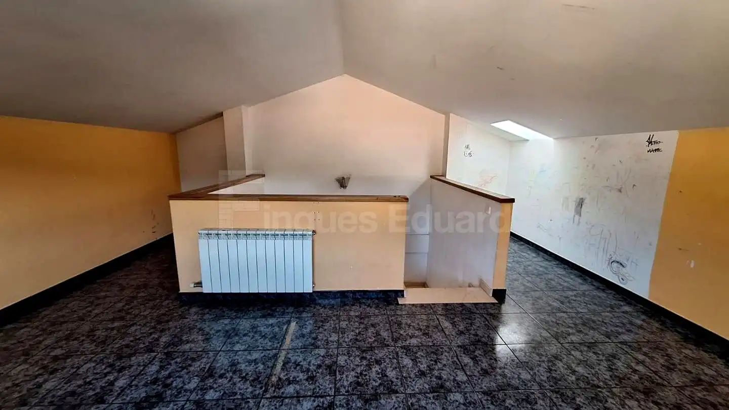 Maison mitoyenne avec jardin à vendre à Nucli Urbà, imagen 22