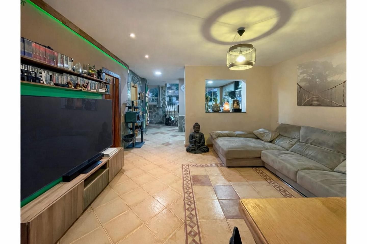 Planta baja for sale in Manresa  with Private garden and Terrace