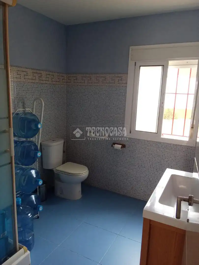 Baño de Casa o chalet en venta en Castilleja de la Cuesta con Aire acondicionado