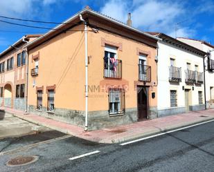 Vista exterior de Casa o xalet en venda en Pajares de Adaja amb Calefacció