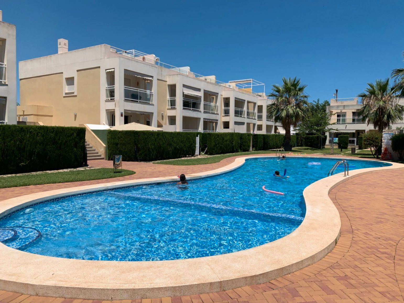 Swimming pool of Flat to rent in El Verger  with Air Conditioner, Heating and Private garden