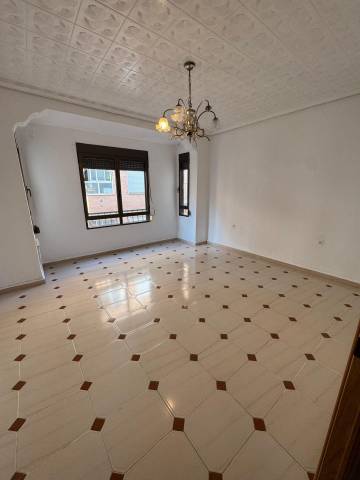 Piso en Venta en Calle TONELEROS en El Grau