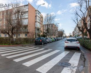 Exterior view of Flat for sale in  Madrid Capital  with Air Conditioner, Parquet flooring and Terrace